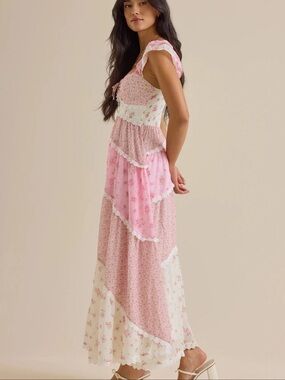 Altar'd State Pink Floral Tiered Maxi Dress VIRAL 🌸